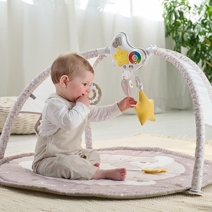 Spielmatte f&uuml;r Babys: Wie Sie die richtige ausw&auml;hlen und optimal nutzen